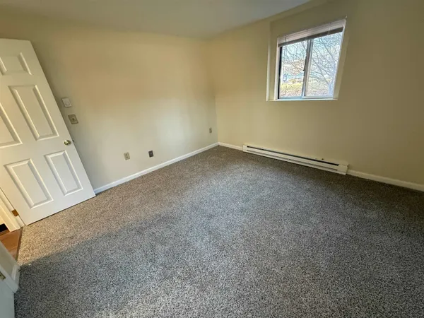 $1,799 | 93 West Street, Unit 14, Milford, NH 03055