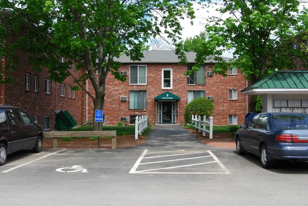 $1,799 | 93 West Street, Unit 14, Milford, NH 03055