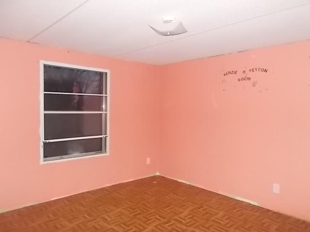 2010 Lipscomb Road Moneta, VA 24121 - Photo 18 of 19 DSCN2359