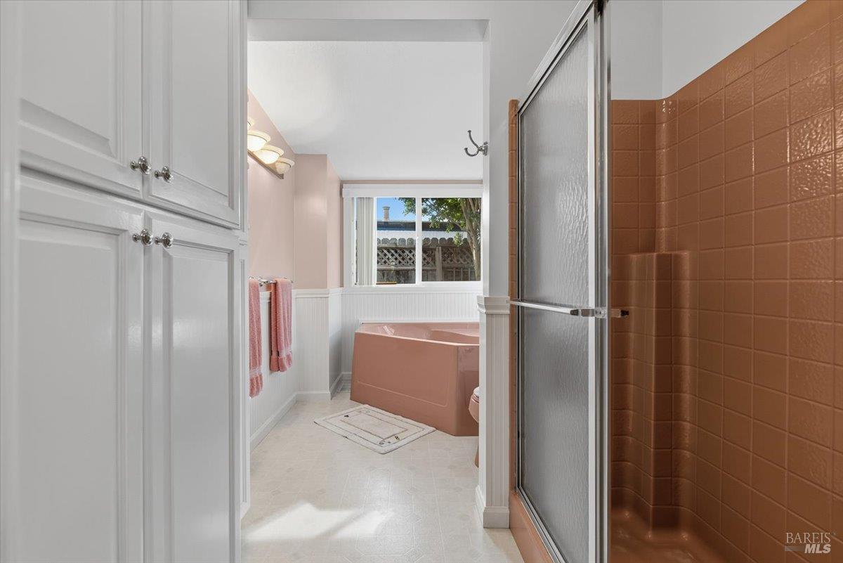 300 Stony Point Road, Unit 105 Petaluma, CA 94952 - Photo 36 of 43 Gallery Image 36