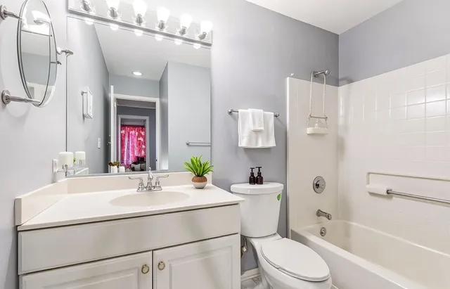 $285,000 | 3521 Park Place, Flossmoor, IL 60422