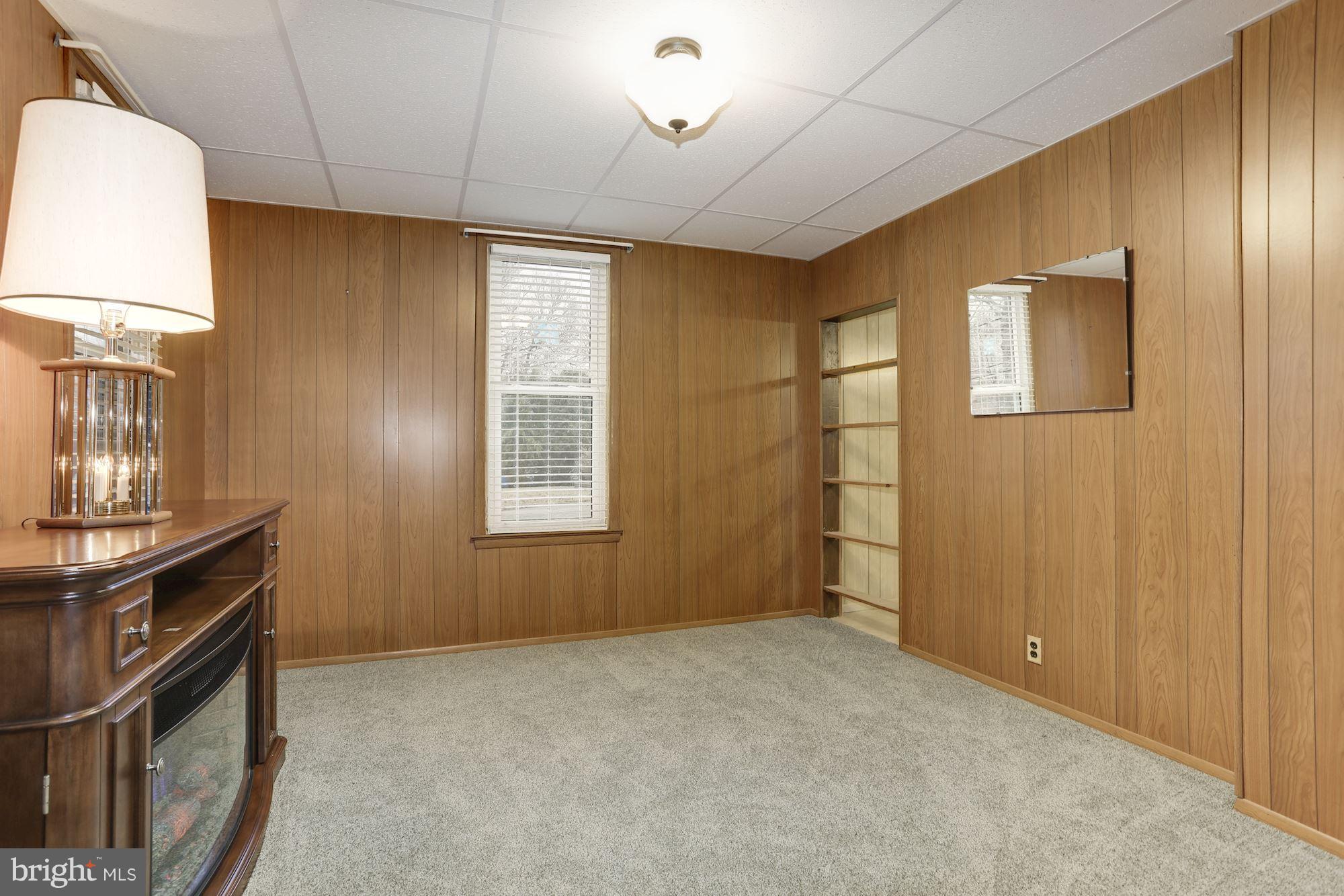 2903 Cedarhurst Road Finksburg, MD 21048 - Photo 4 of 30 Living Room