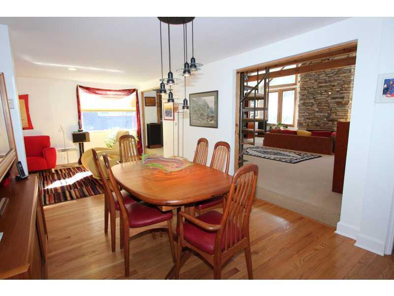 6740 Forest Glen Road Pittsburgh, PA 15217 - Photo 8 of 25 Dining Room.