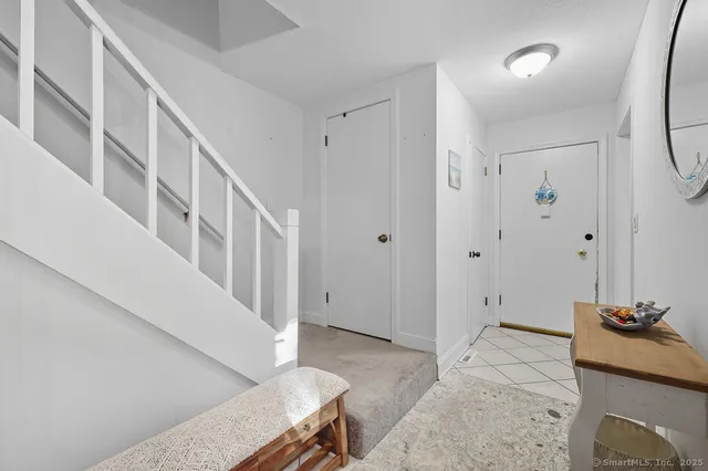 $280,000 | 1 Coach Drive, Unit 1, Southington, CT 06489