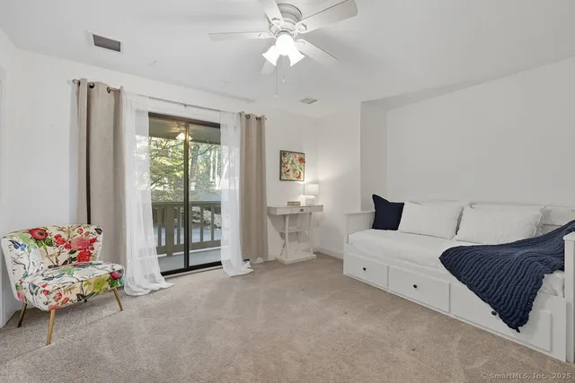 $280,000 | 1 Coach Drive, Unit 1, Southington, CT 06489