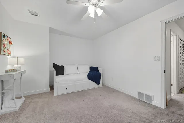 $280,000 | 1 Coach Drive, Unit 1, Southington, CT 06489