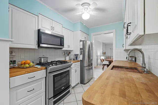 $280,000 | 1 Coach Drive, Unit 1, Southington, CT 06489