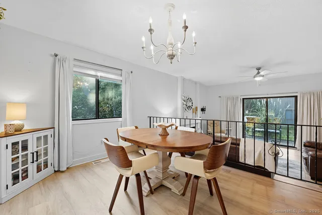 $280,000 | 1 Coach Drive, Unit 1, Southington, CT 06489