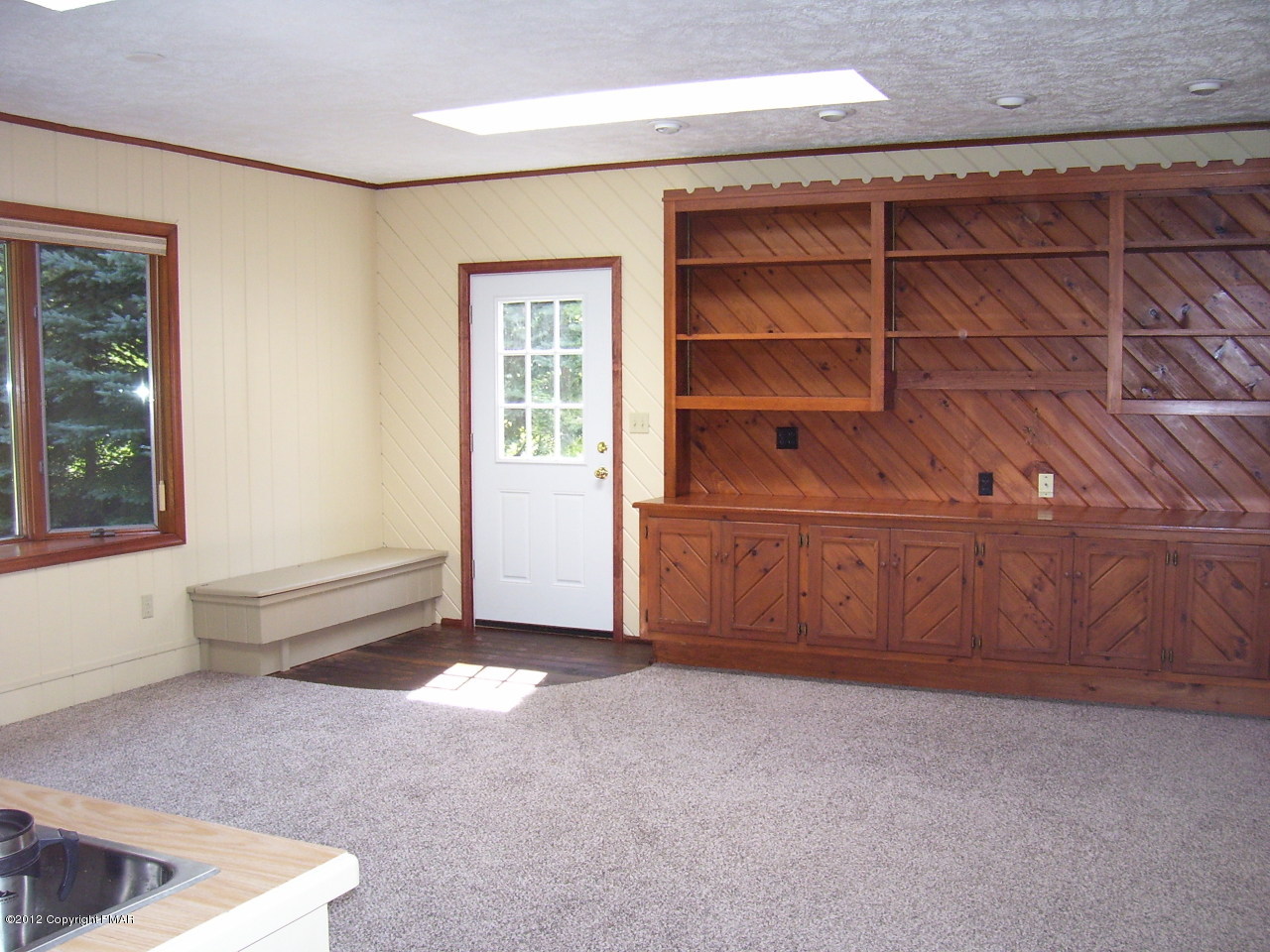 18 Elm Drive Blakeslee, PA 18610 - Photo 8 of 22 Family Room