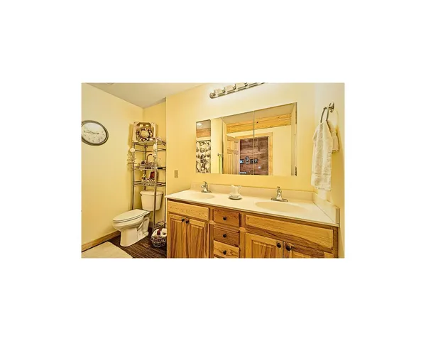 $800,000 | 3062 Bass Drive, Sherrills Ford, NC 28673