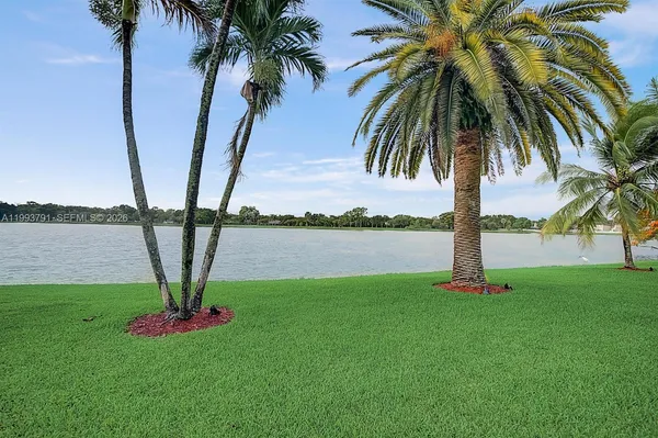 $4,200 | 5204 Northwest 54th Street, Coconut Creek, FL 33073