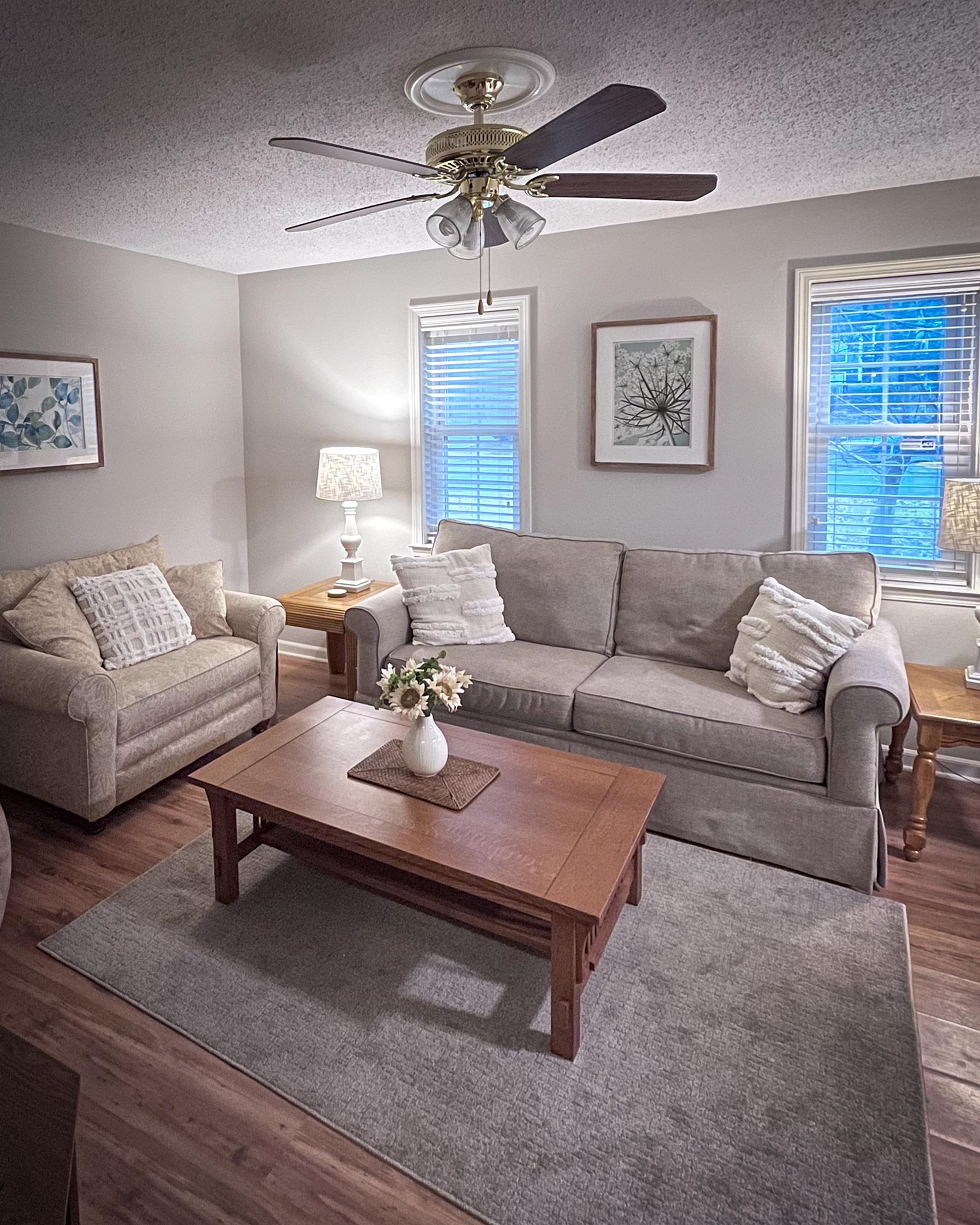 6410 Macon Road Memphis, TN 38134 - Photo 3 of 13 a living room with furniture