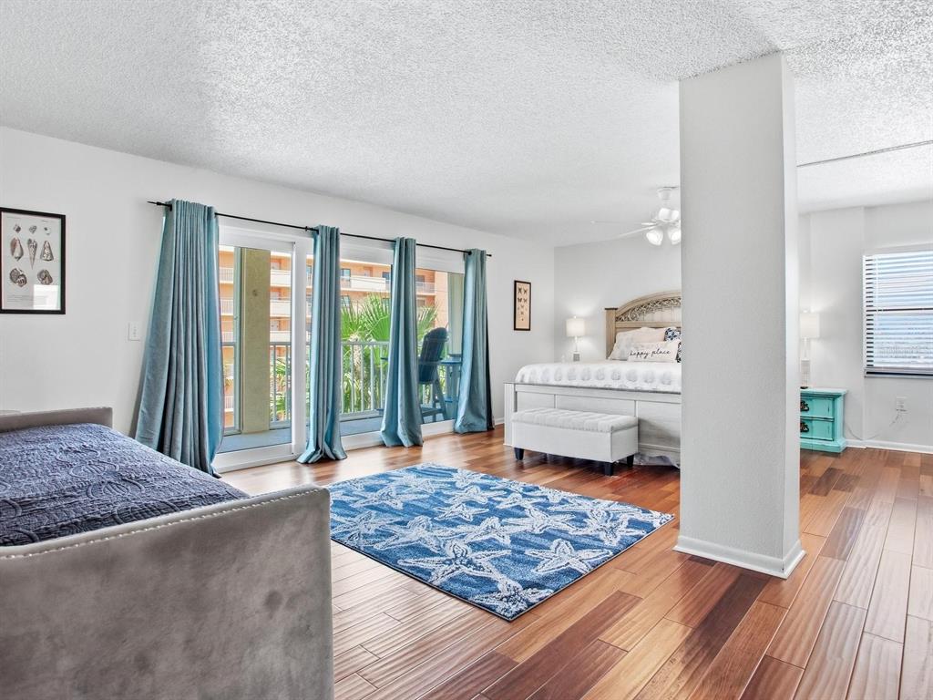 1005 Gulf Boulevard, Unit 10 Indian Rocks Beach, FL 33785 - Photo 32 of 70