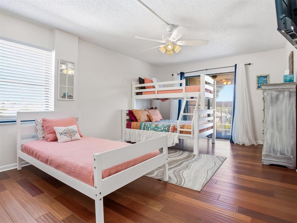 1005 Gulf Boulevard, Unit 10 Indian Rocks Beach, FL 33785 - Photo 43 of 70