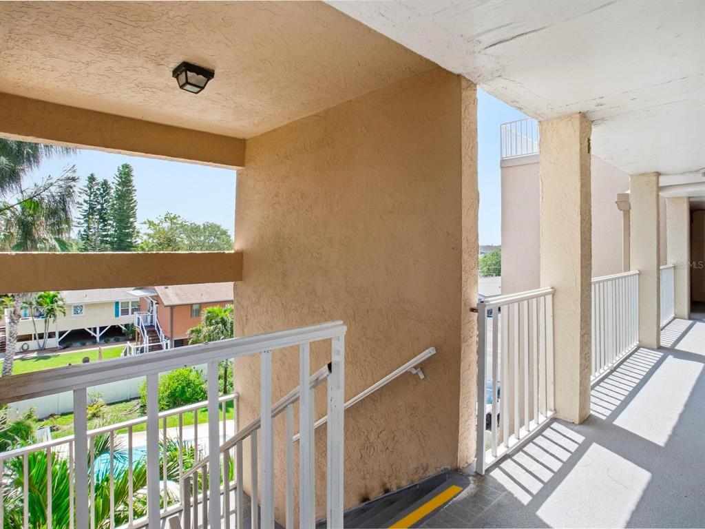 1005 Gulf Boulevard, Unit 10 Indian Rocks Beach, FL 33785 - Photo 46 of 70