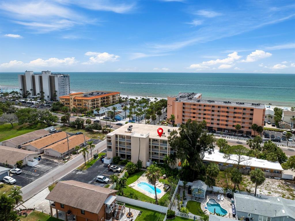 1005 Gulf Boulevard, Unit 10 Indian Rocks Beach, FL 33785 - Photo 58 of 70