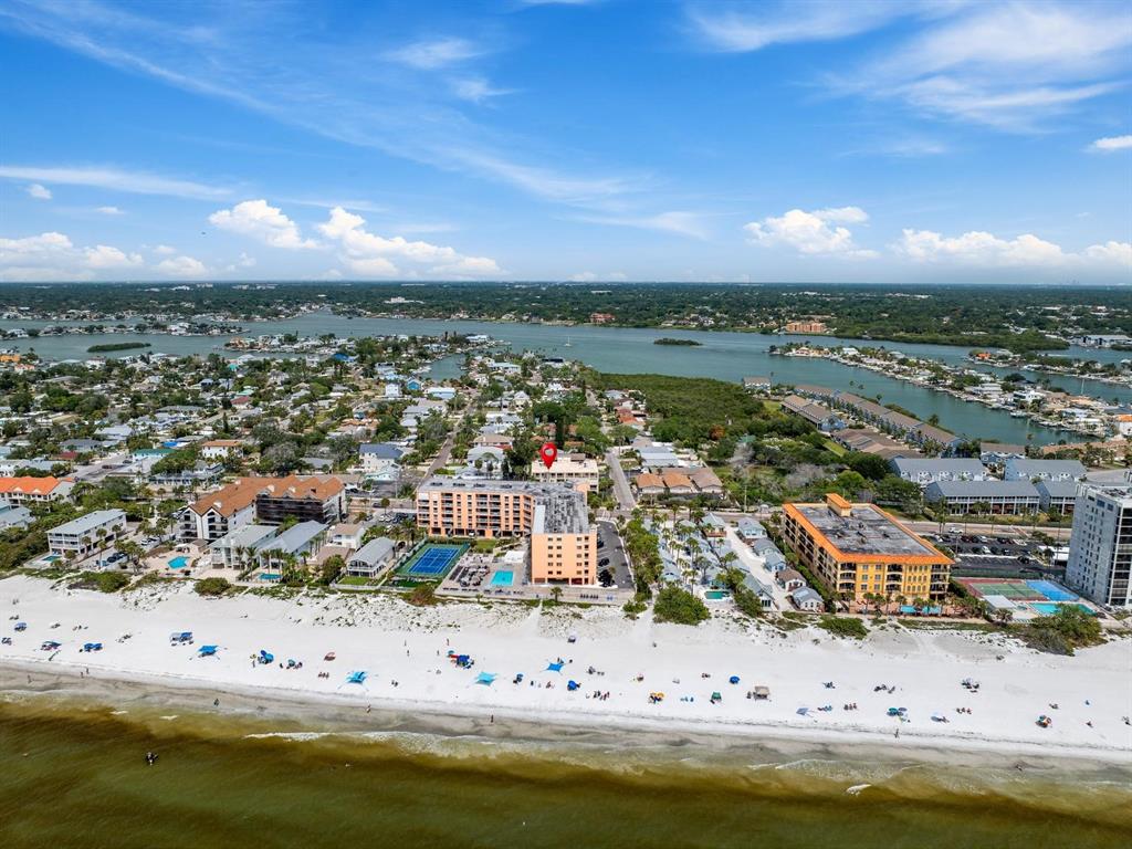 1005 Gulf Boulevard, Unit 10 Indian Rocks Beach, FL 33785 - Photo 60 of 70