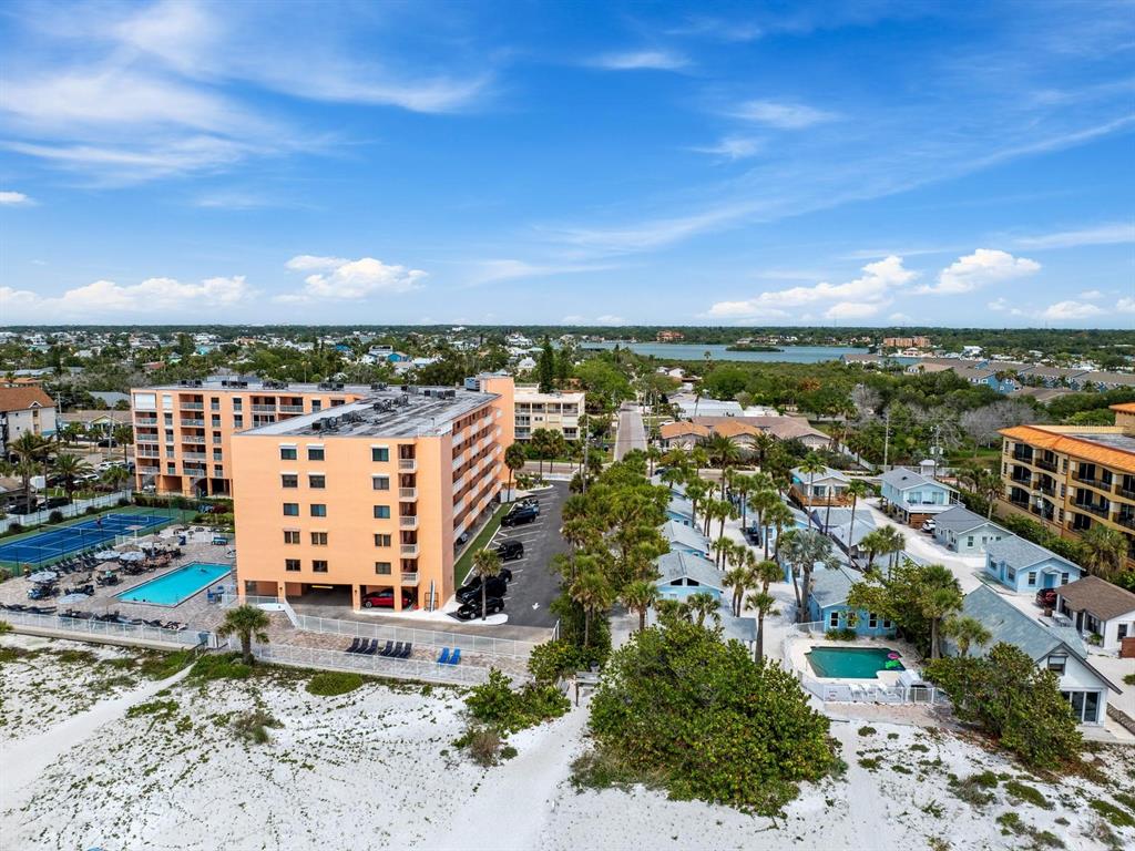 1005 Gulf Boulevard, Unit 10 Indian Rocks Beach, FL 33785 - Photo 63 of 70