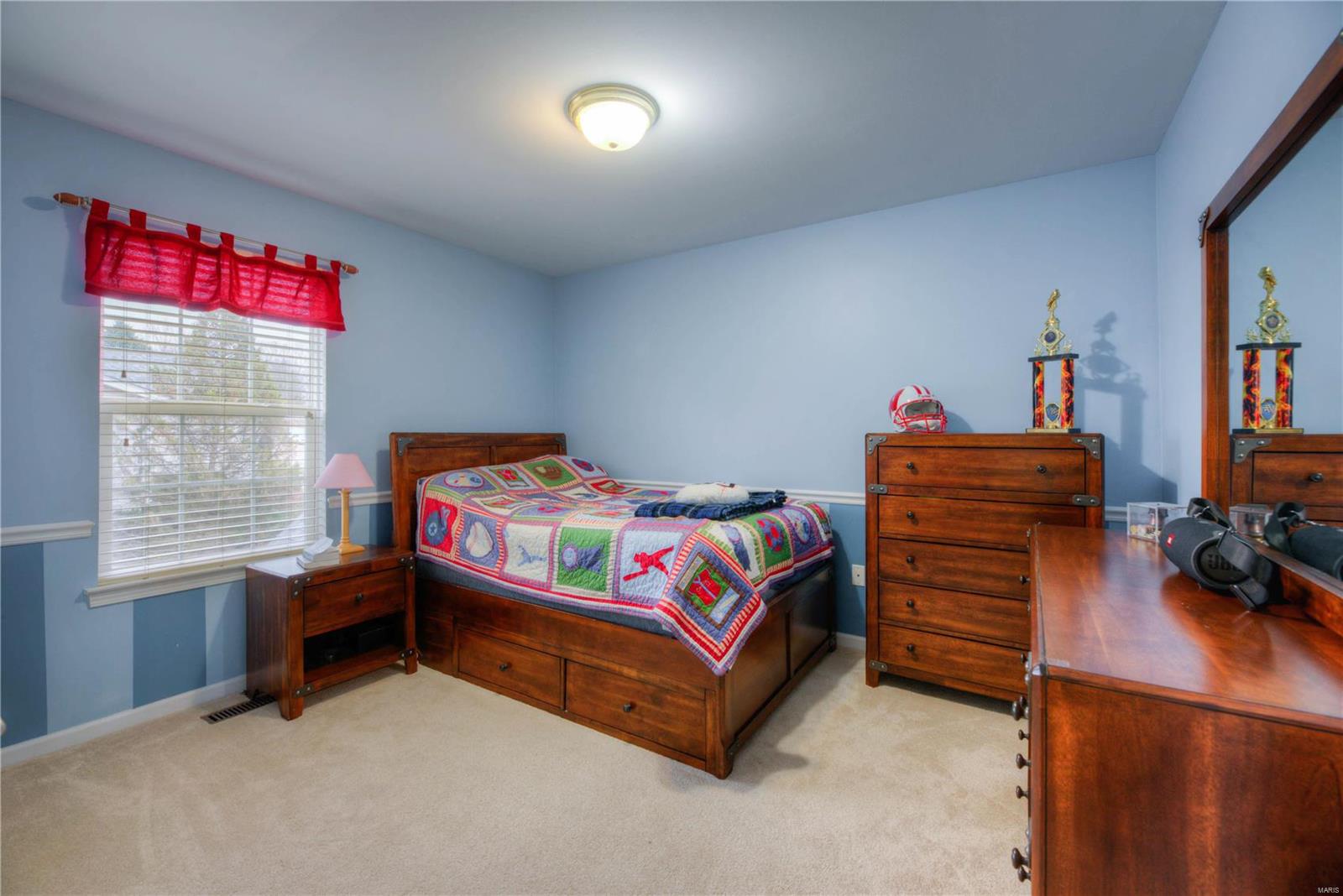 817 Castle Ridge Court Ballwin, MO 63021 - Photo 19 of 34 Gallery Image 19