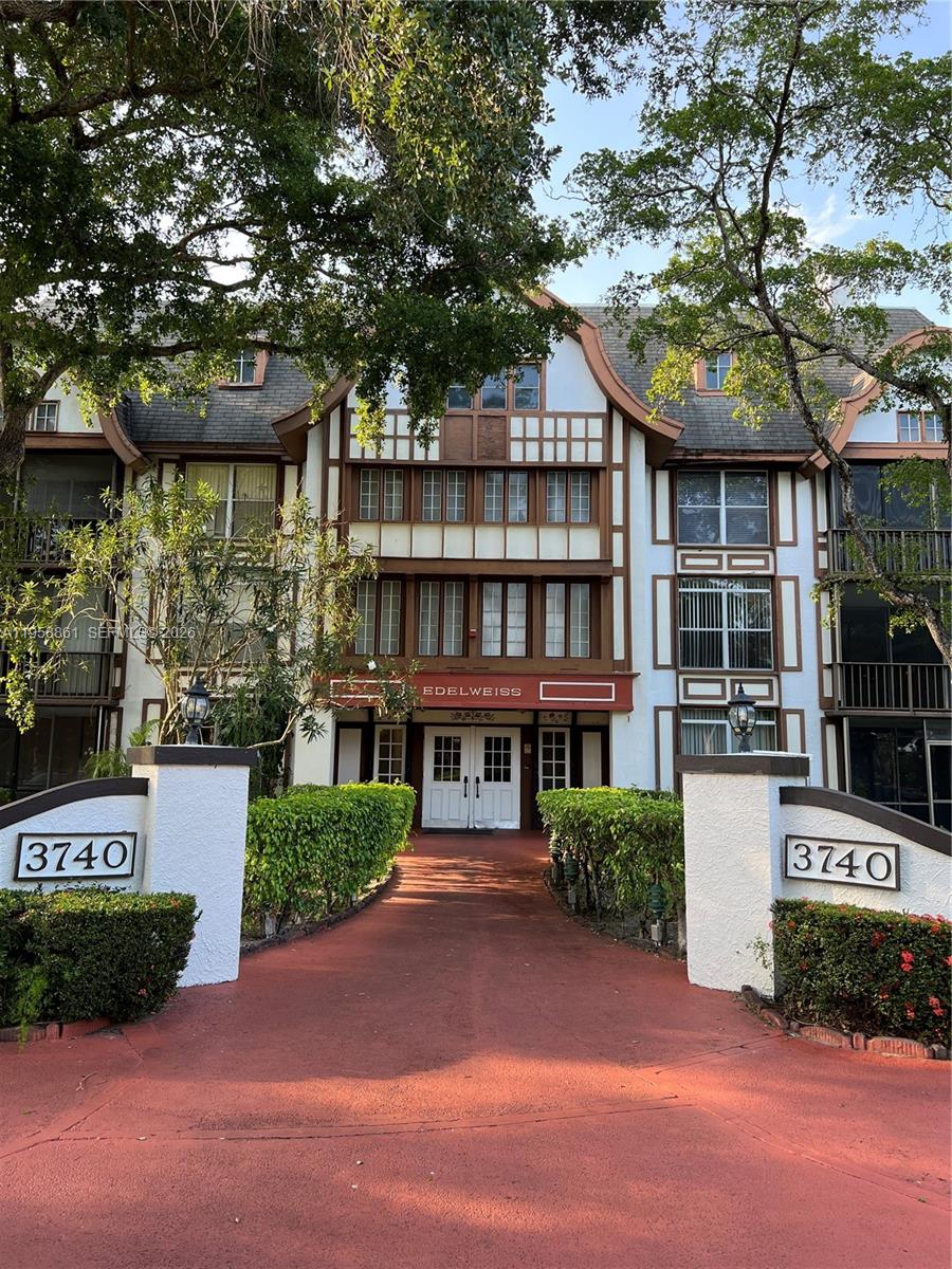 3740 Inverrary Drive, Unit 1U Lauderhill, FL 33319 - Photo 2 of 16