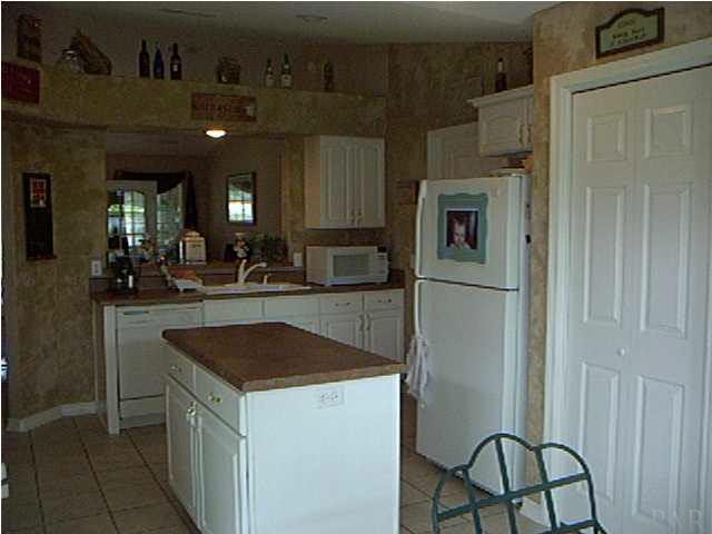 7039 Raburn Road Pensacola, FL 32526 - Photo 5 of 10 Gallery Image 5