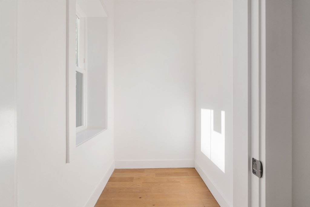231 Everett Street, Unit 101 Boston, MA 02128 - Photo 20 of 28
