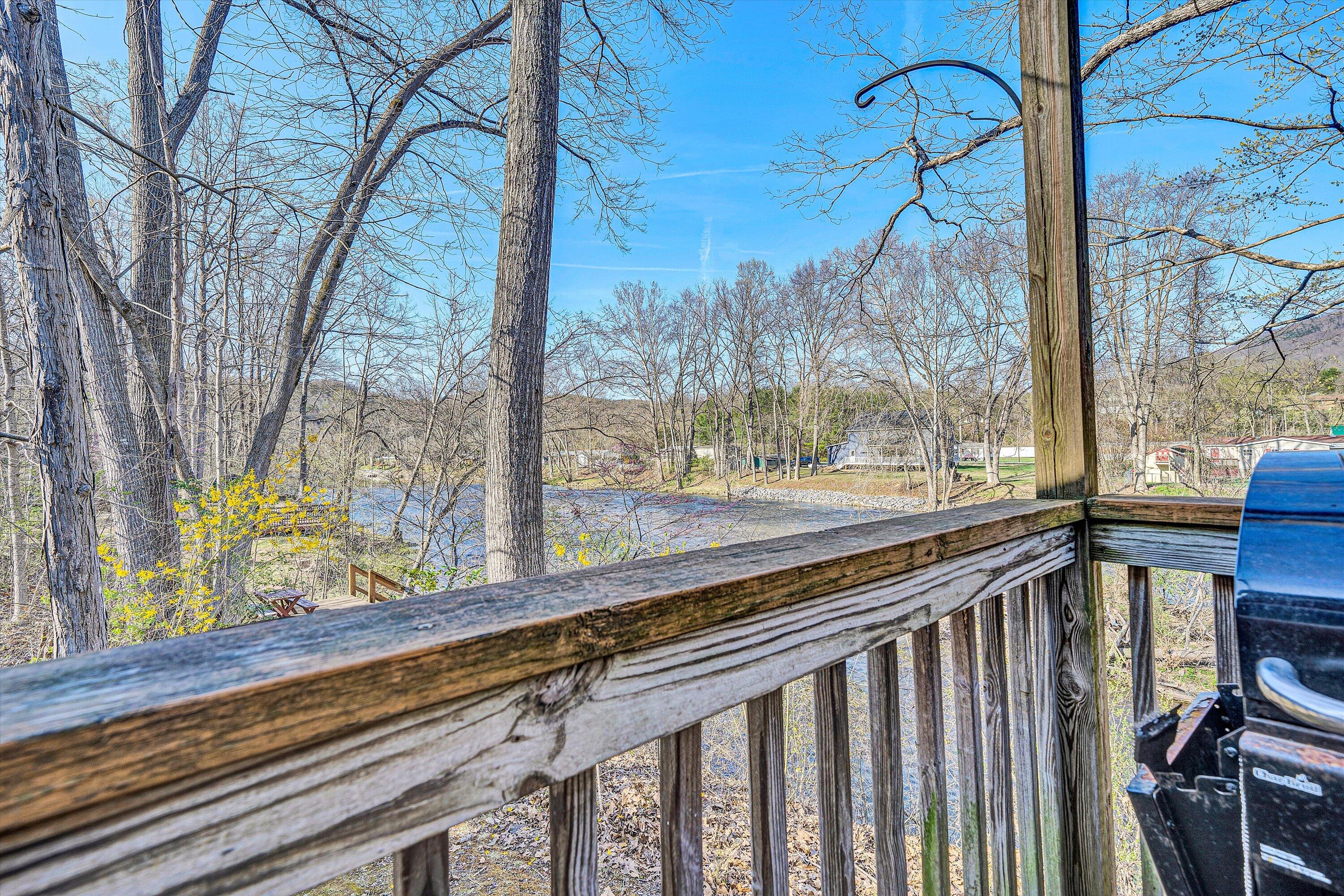 129 River Road North Covington, VA 24426 - Photo 23 of 31 23-DSC00761