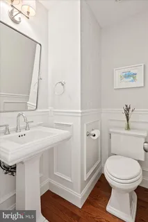 $1,100,000 | 1912 North Daniel Street, Arlington, VA 22201