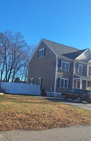 $3,200 | 12 Prairie Avenue, Unit 12, Attleboro, MA 02703