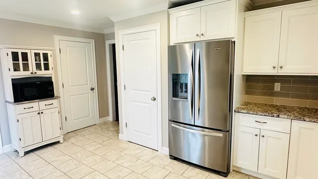 $3,200 | 12 Prairie Avenue, Unit 12, Attleboro, MA 02703