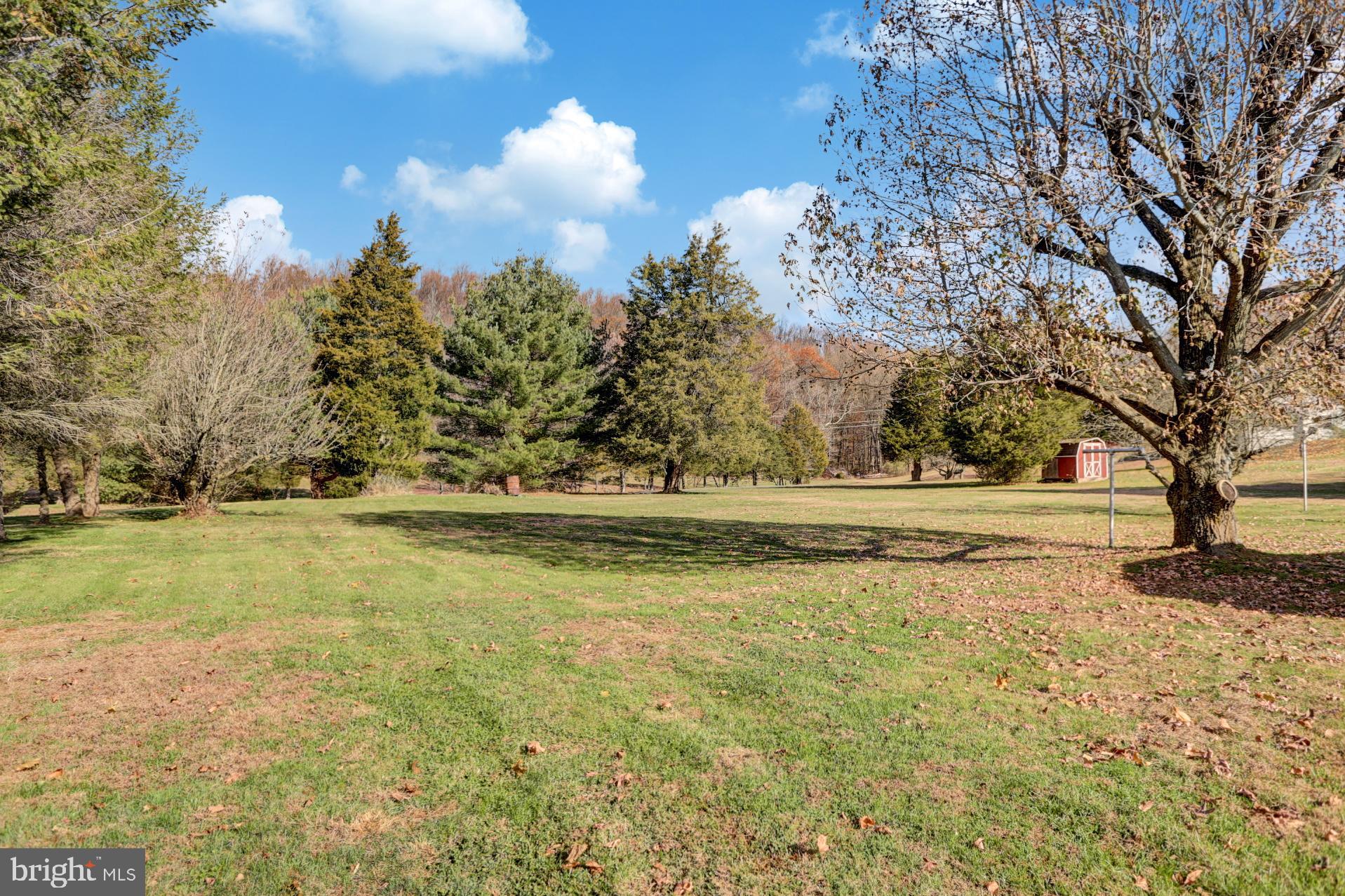 182 Golf Course Road Mohnton, PA 19540 - Photo 18 of 19 Gallery Image 18