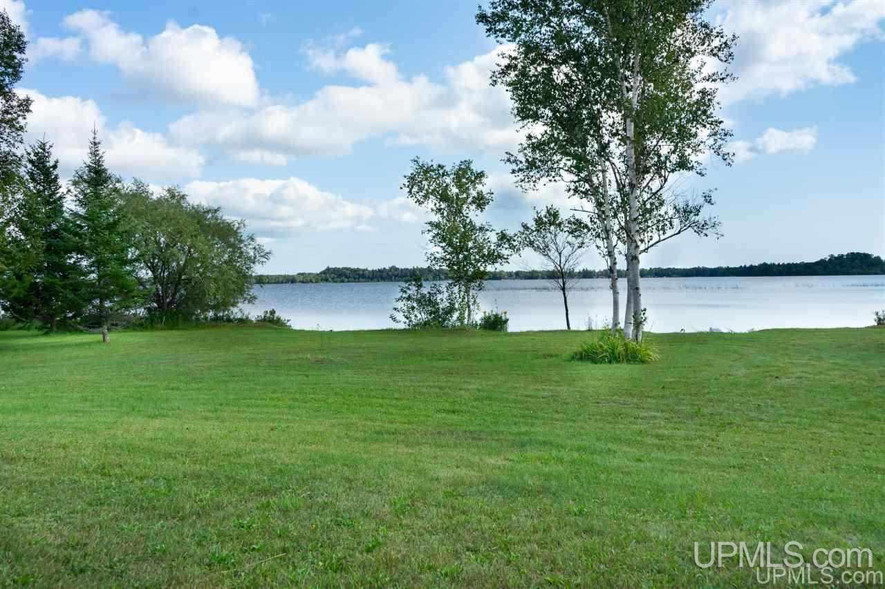 3193 West Gulliver Lake Road Gulliver, MI 49840 - Photo 2 of 28