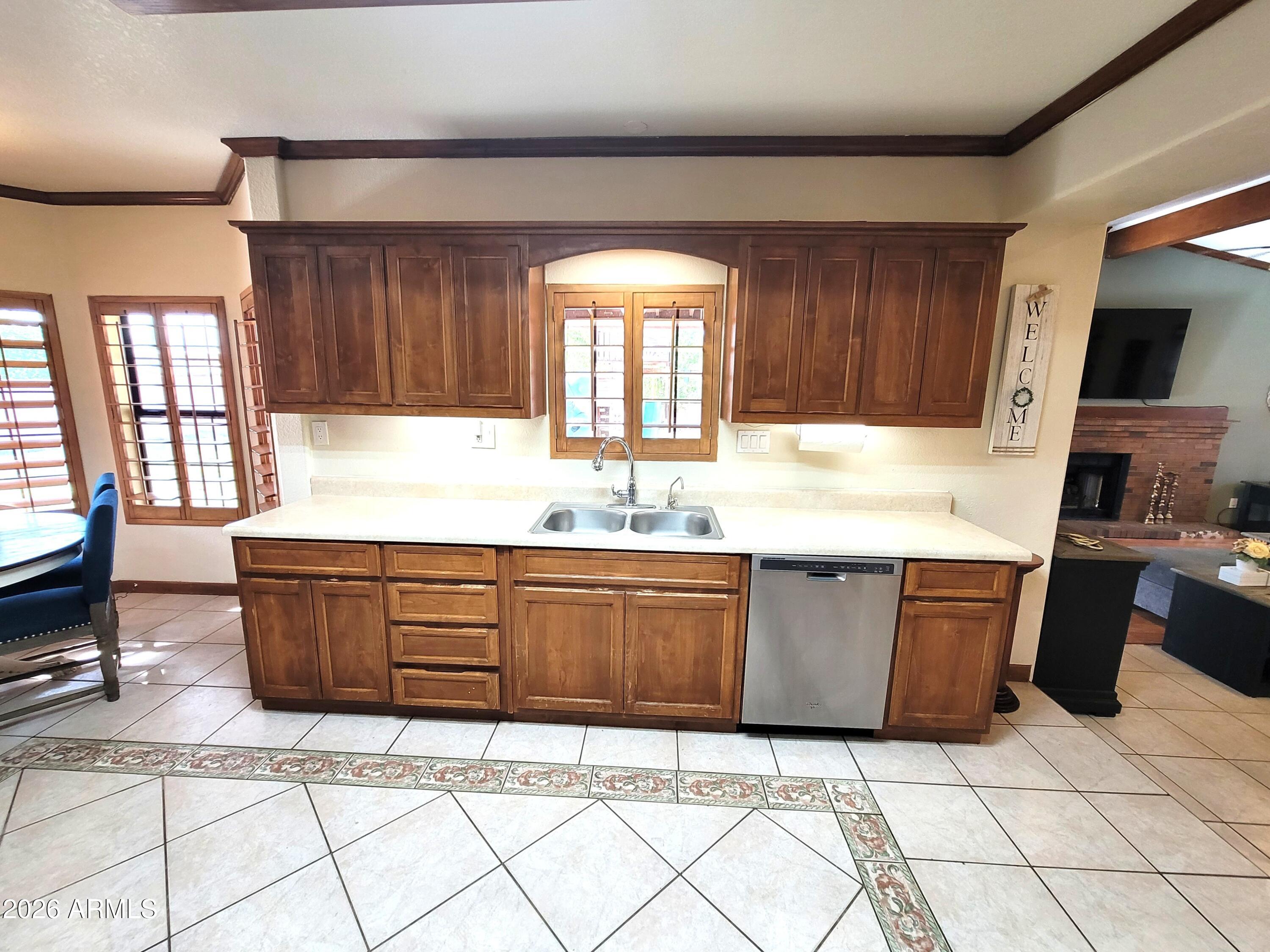 3010 11th Street Douglas, AZ 85607 - Photo 18 of 48 07 kitchen02