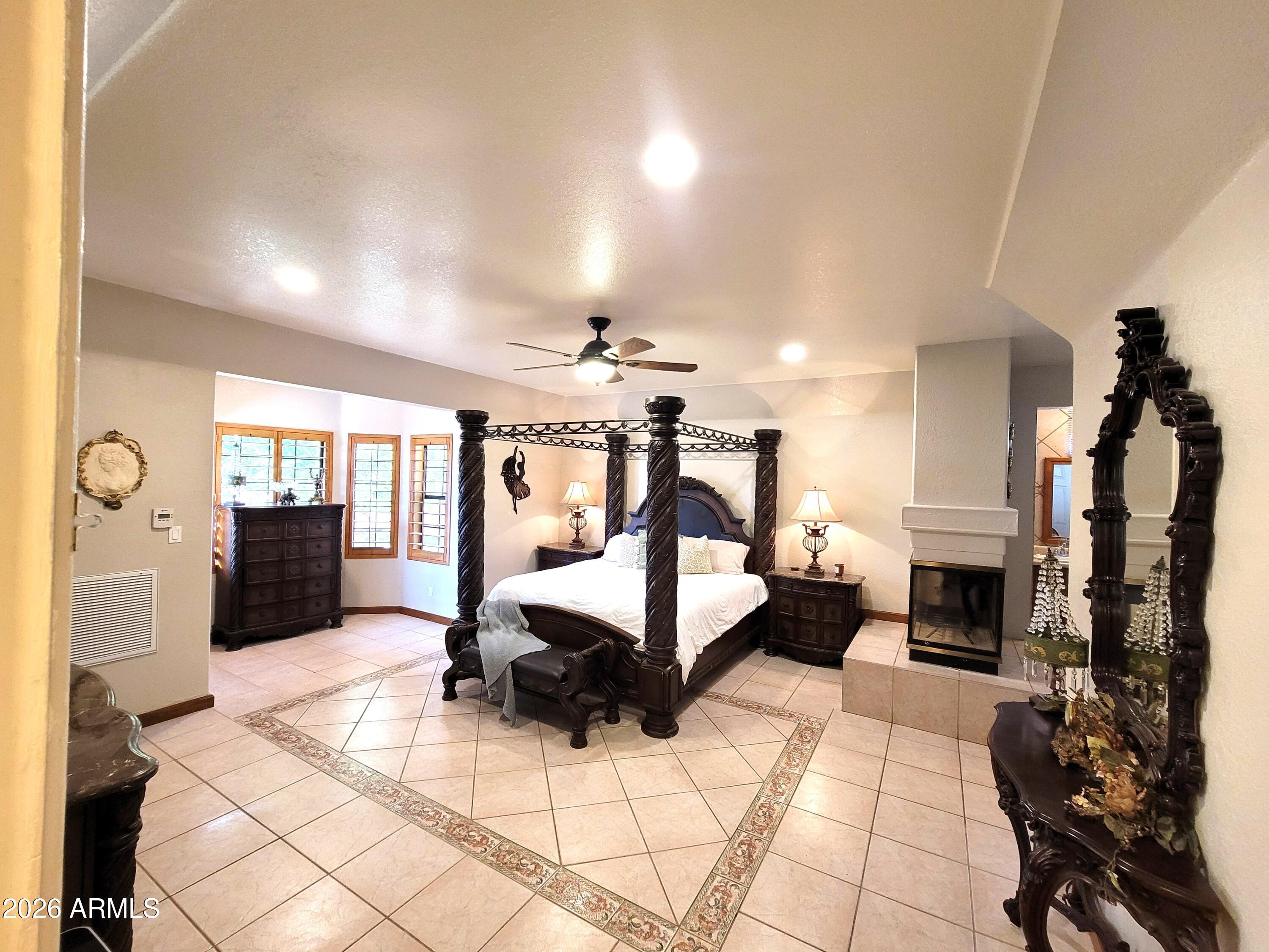 3010 11th Street Douglas, AZ 85607 - Photo 25 of 48 14 master bedroom 01