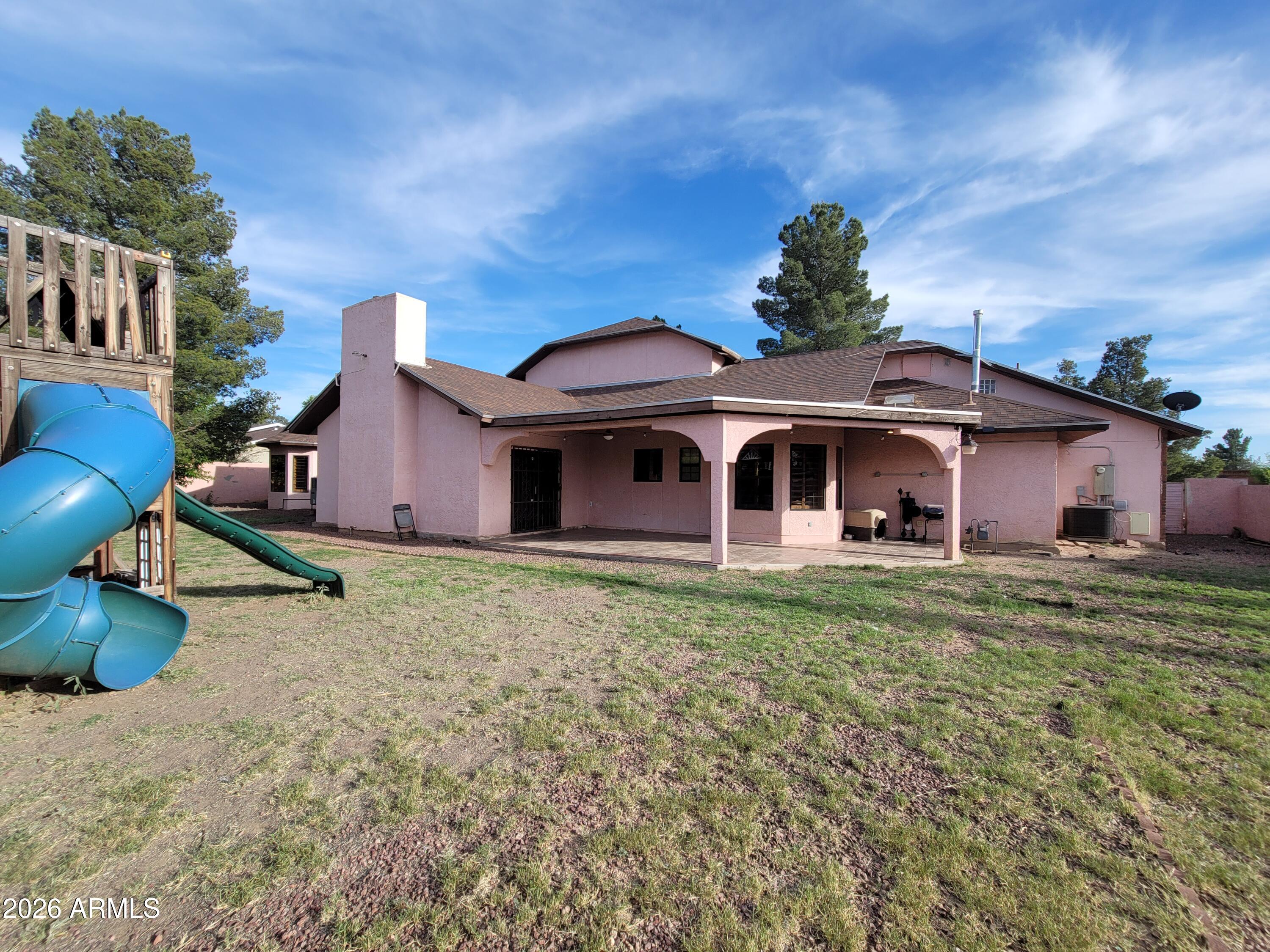 3010 11th Street Douglas, AZ 85607 - Photo 36 of 48 24 backyard01