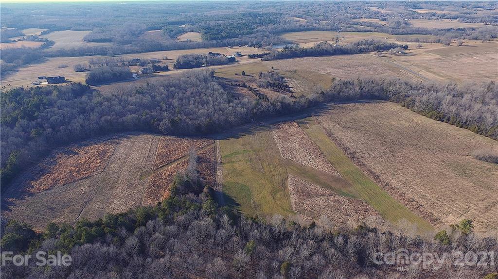 2751 Long Run Farm Road Mount Pleasant, NC 28124 - Photo 4 of 18 Gallery Image 4