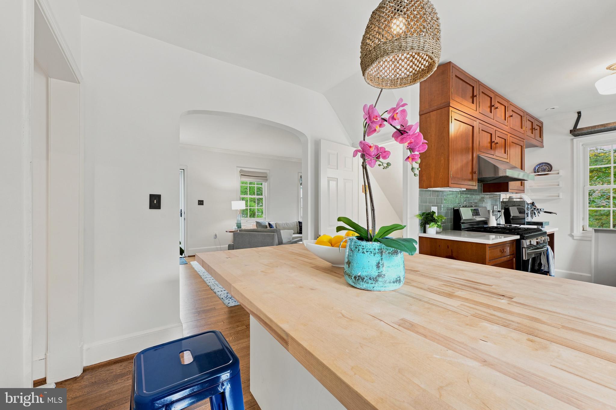 9404 Worth Avenue Silver Spring, MD 20901 - Photo 20 of 70