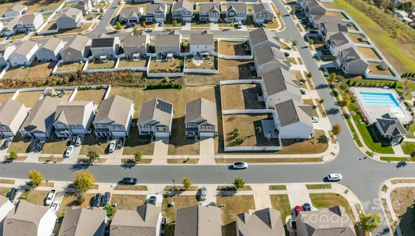 a view of a building with yard