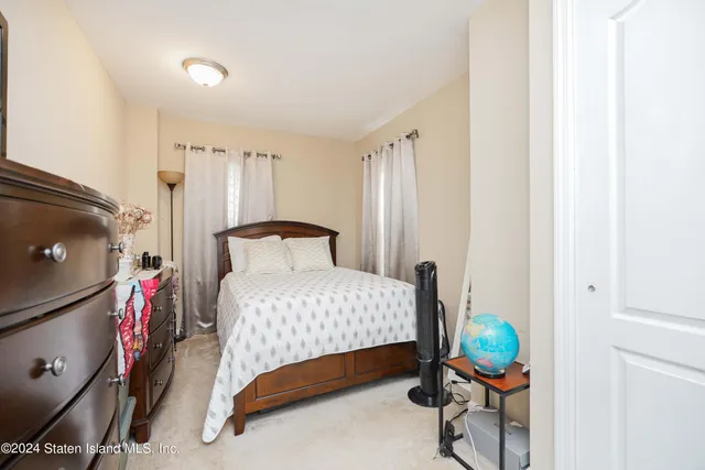 $599,000 | 28 Hooker Place | Port Richmond