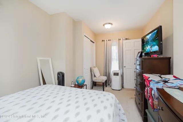 $599,000 | 28 Hooker Place | Port Richmond