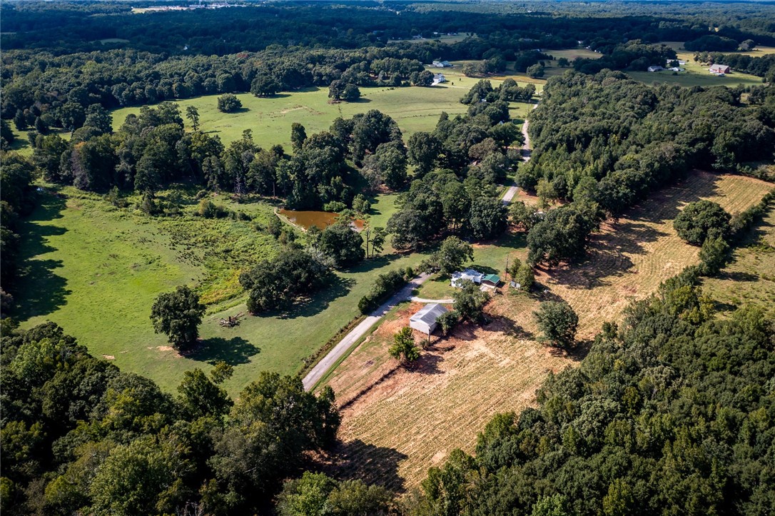 332 Hammond Road Belton, SC 29627 - Photo 26 of 26