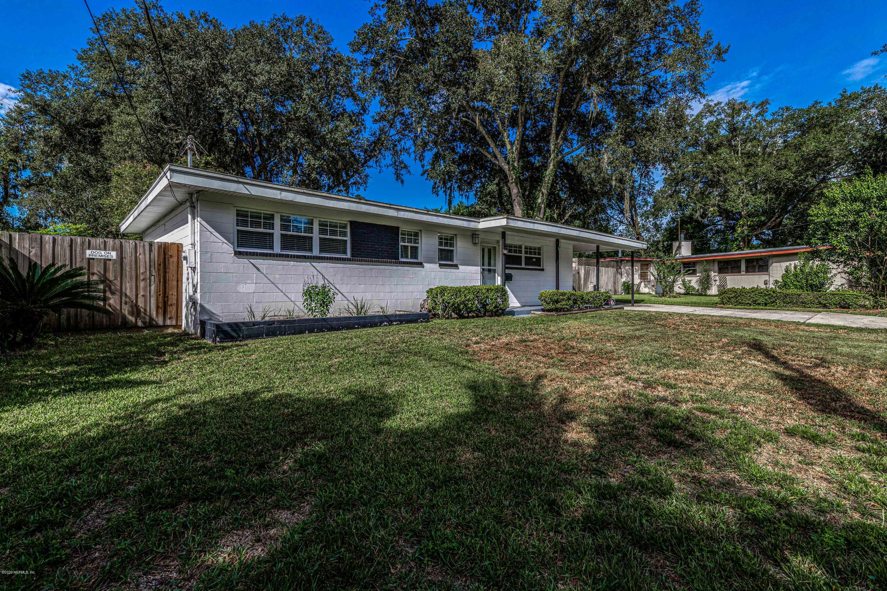 3118 Kline Road Jacksonville, FL 32246 - Photo 2 of 39 a front view of house with yard and green space