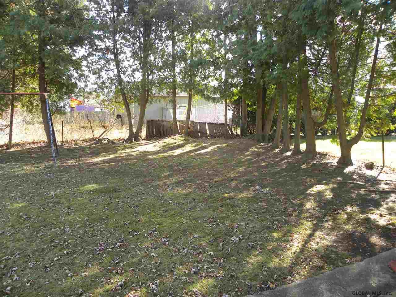 1081 Roberta Road Rotterdam, NY 12303 - Photo 11 of 14 Photo 11