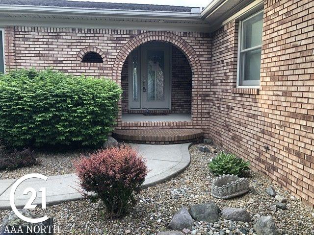 18975 Armada Ridge Road Armada, MI 48005 - Photo 8 of 65 50010667-7.JPG
