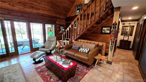 $1,900,000 | 16450 Hwy Yy, Versailles, MO 65084