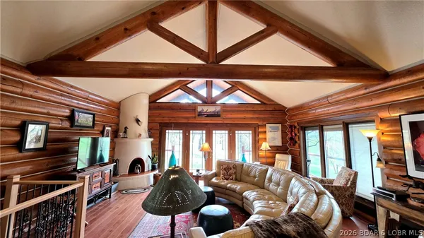 $2,300,000 | 16450 Hwy Yy, Versailles, MO 65084
