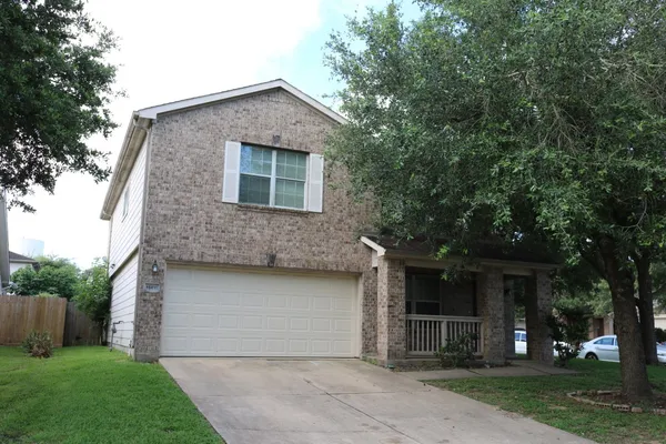 $2,100 | 15611 Leeds Lane, Houston, TX 77083