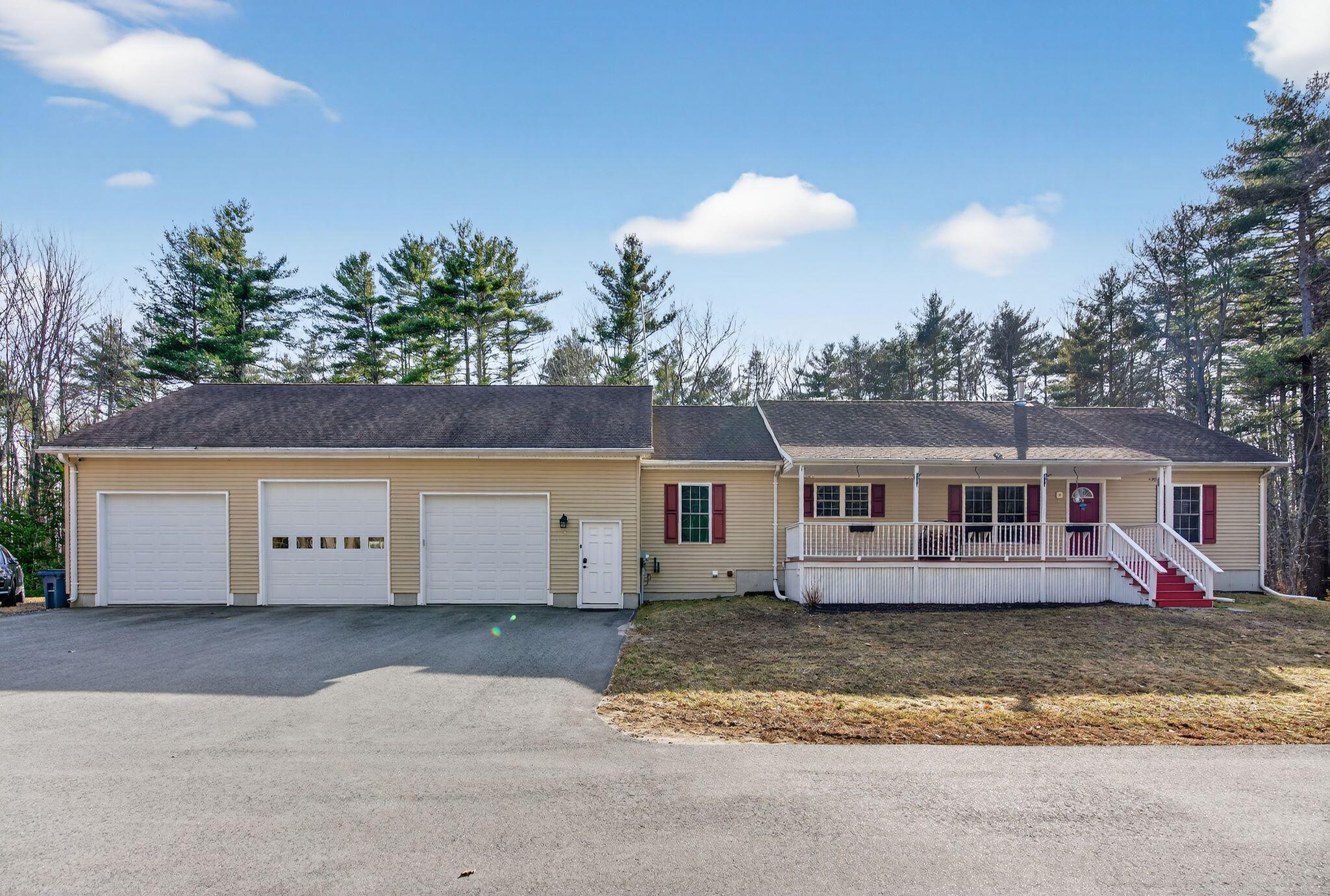 10 Wildberry Lane Saco, ME 04072 - Photo 2 of 95 Large 3 Car Garage