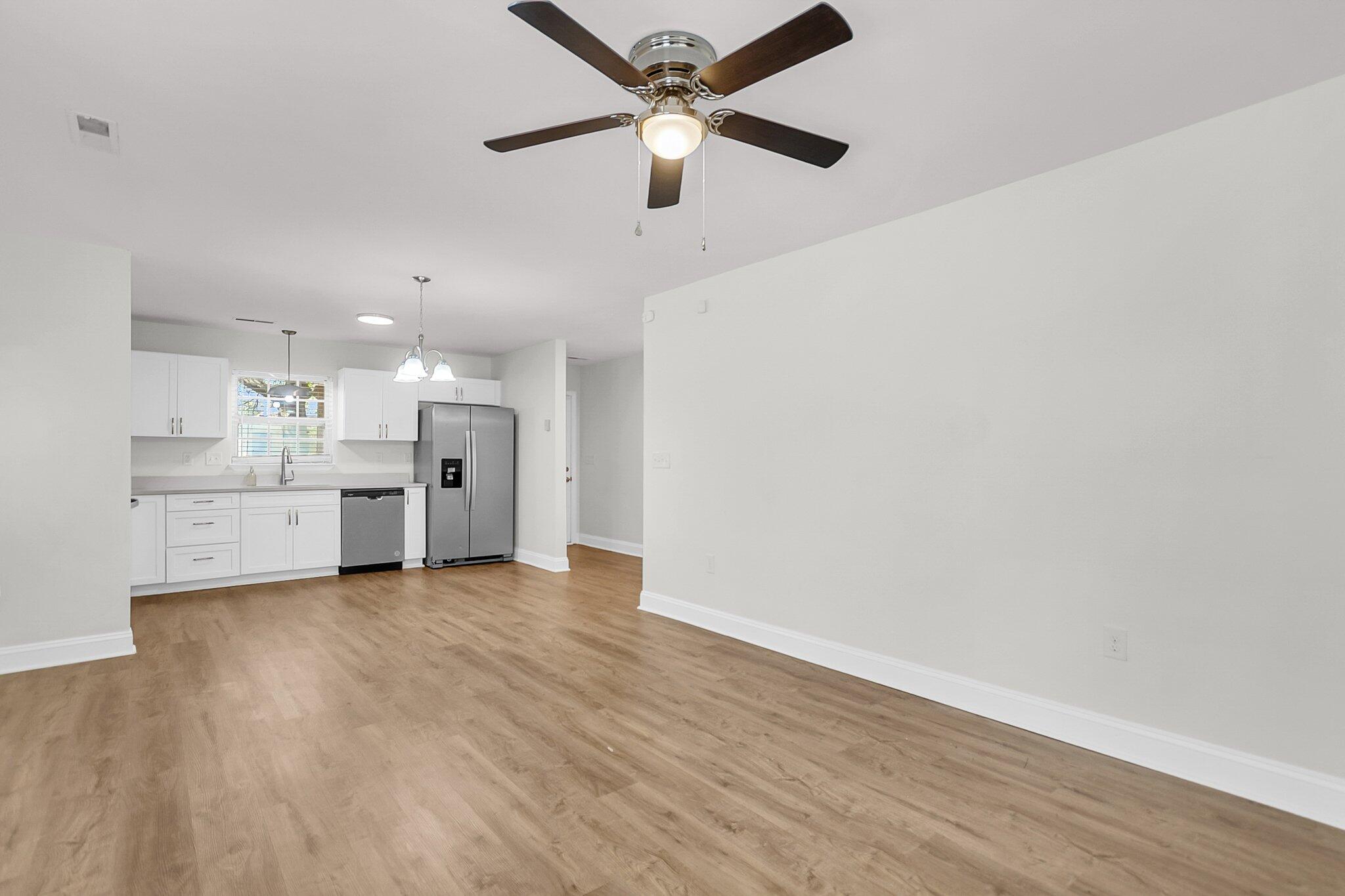 738 Spark Street Mount Pleasant, SC 29464 - Photo 15 of 29 CREM - 738 Spark-21