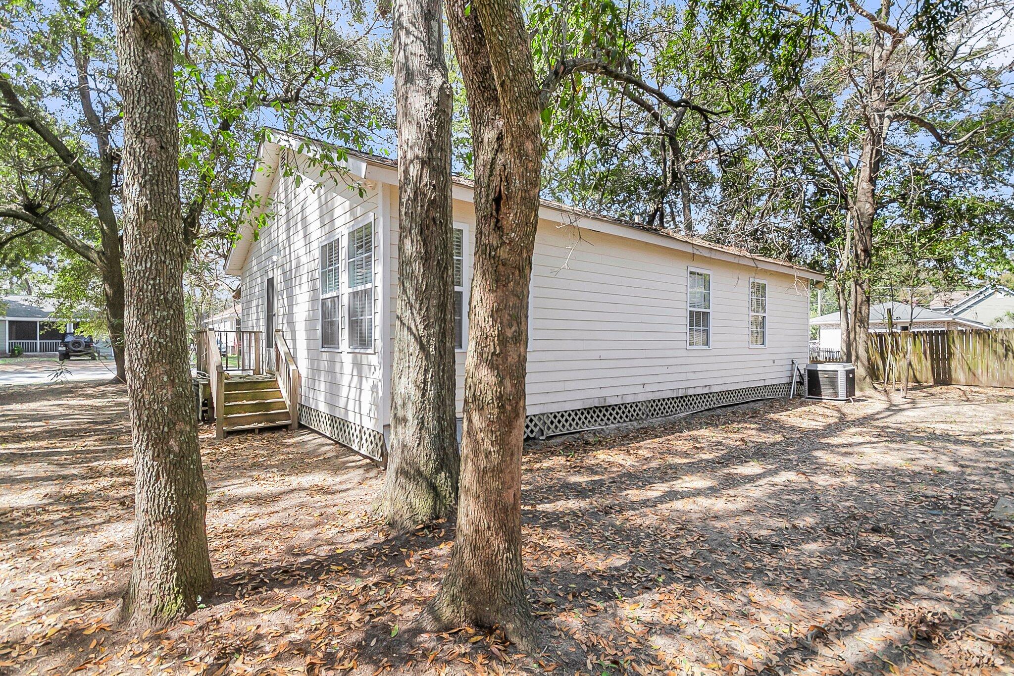 738 Spark Street Mount Pleasant, SC 29464 - Photo 23 of 29 CREM - 738 Spark-7